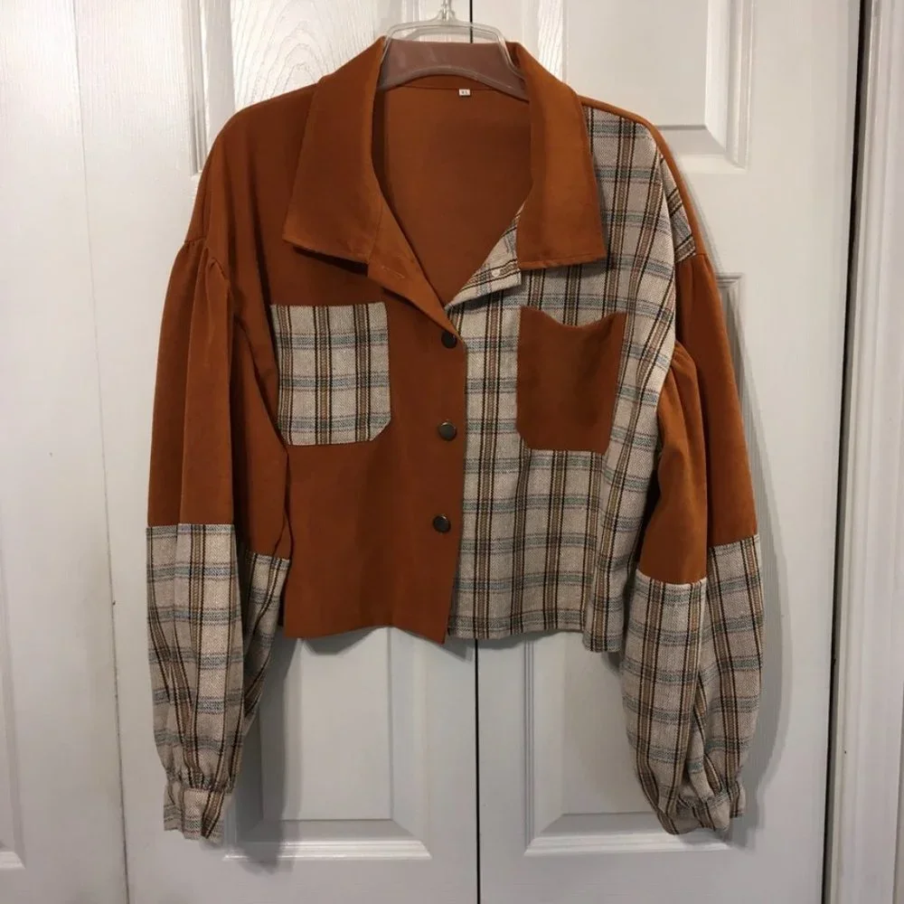 SHEIN Cropped Plaid Flannel - Picture 1 of 8